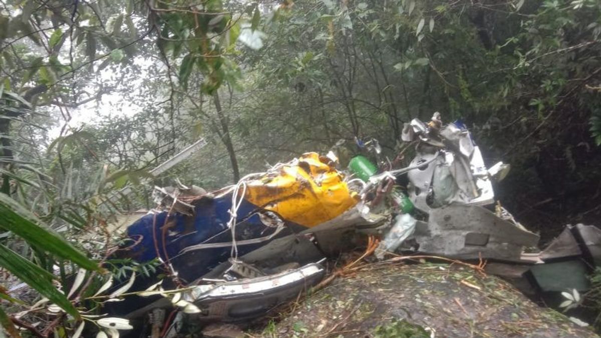 第6回捜索、ATR航空機の6人の犠牲者がブルサラウン渓谷で発見された