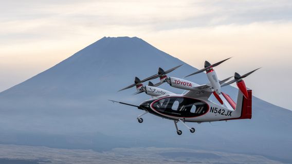 Toyota Berhasil Uji Coba Penerbangan Mobil Terbang Pertamanya di Jepang