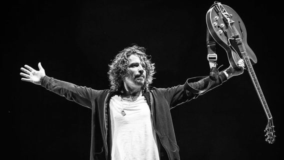 Mengenang Karya dan Kehidupan Chris Cornell