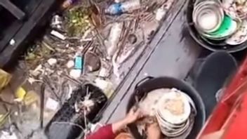 Viral Diduga Tempat Makan Cuci Piring di Samping Sungai Kotor, Begini Tanggapan Dokter