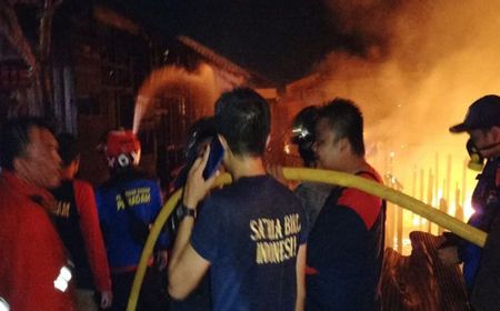 Puluhan Rumah di Mendawai Palangka Raya Terbakar