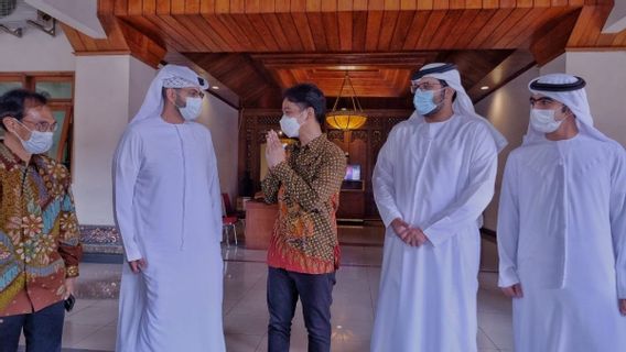 Le Maire Gibran Rakabuming Discute De La Conception De La Grande Mosquée De Surakarta: Il Accueillera 10 Mille Personnes Avec 3 Dômes Similaires à La Grande Mosquée D’Abu Dhabi