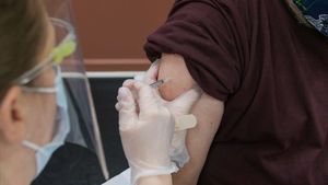 Vaksinasi COVID-19 Dosis Pertama di Bali Sudah Capai 102 Persen 