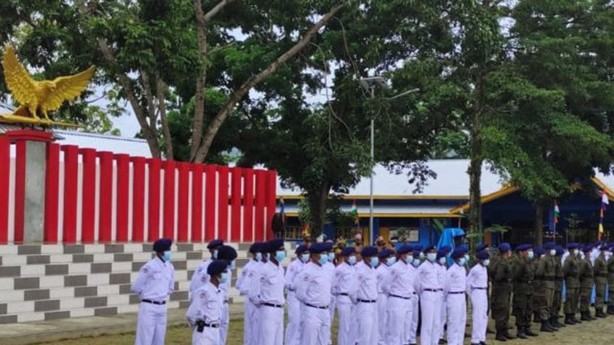 Cara Paulus Waterpauw Menjaga SMA Taruna Kasuari Nusantara Tetap Jadi Sekolah Unggulan