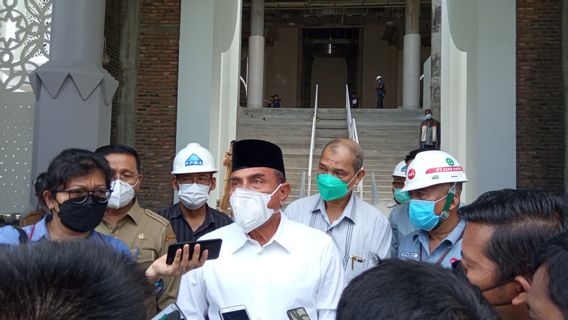 Kasus Baru COVID-19 di Sumut 811 Orang, Gubsu Edy: Ada 4.600 Orang Ikut <i>Swab</i> Massal