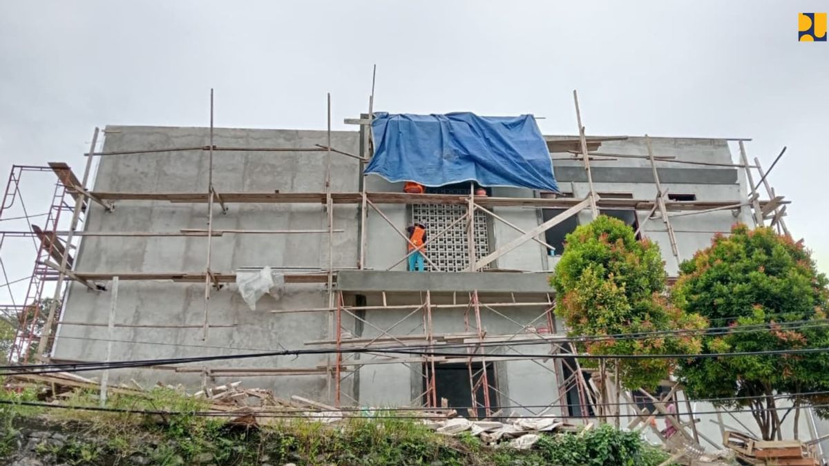 Three Madrasahs in West Papua Renovated, Spending Rp9.56 Billion