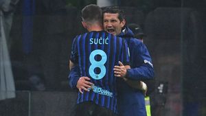 Chivu Tepis Anggapan Inter Milan Beruntung di Liga Champions
