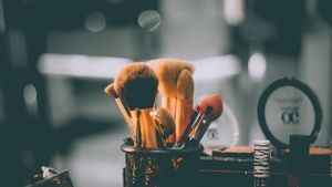 Kenali Saat yang Tepat Mengganti <i>Brush Makeup</i> Baru