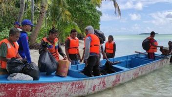 8名溺水的KM Rizky Mulia船员撤离到安汶