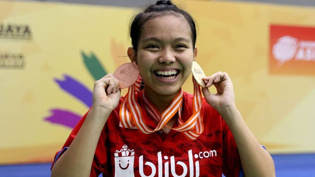 不是Greysia Polii，Siti Fadia Ramadhanti成为Apriyani Rahayu在2022年德国公开赛上的合作伙伴