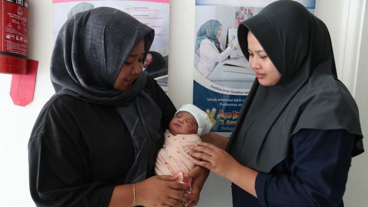 Two Babies In Banda Aceh Born In The Year Of Kabisat February 29