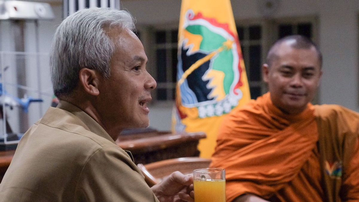 Young-mudiday Buddhists Throughout Indonesia Law On Ganjar Pranowo Talks Nationality