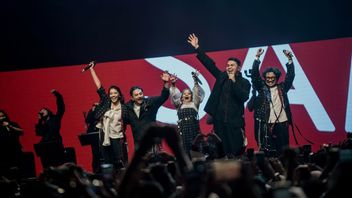 Gala Bunga Matahari Versi Tulus Ini Sukses Buat Fans Terpesona
