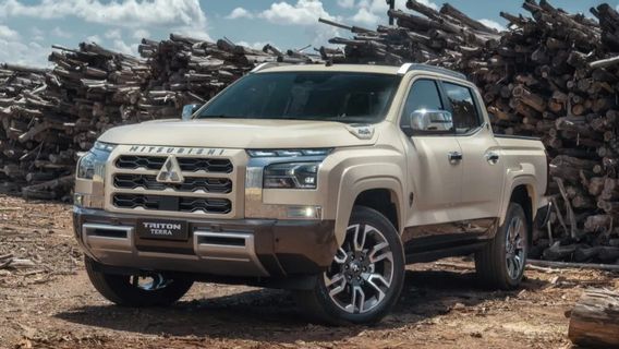Only 300 Units, Mitsubishi Triton Terra 2027 Combine Toughness and Luxury