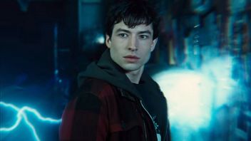 Many Controversies, Ezra Miller Sorry To Warner Bros.