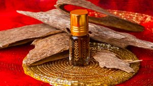 Mengenal Oud, Bahan Baku yang Sering Digunakan Parfum dari Timur Tengah