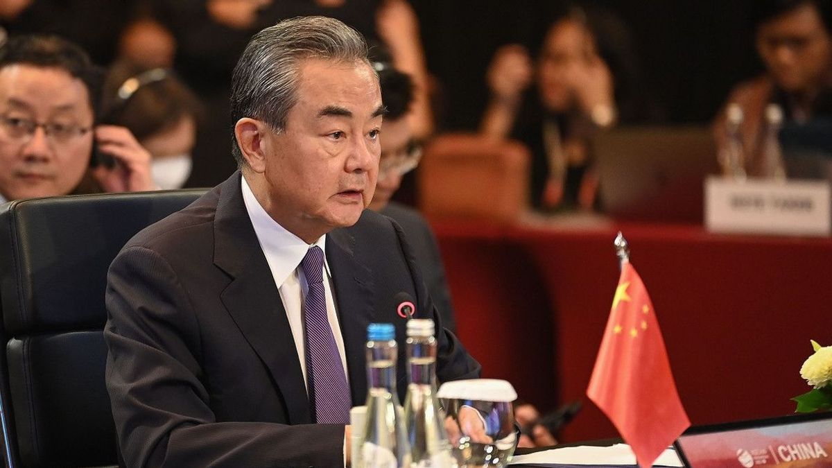 Menlu China akan Bertemu Penasihat Biden di Tengah Konflik Laut Merah