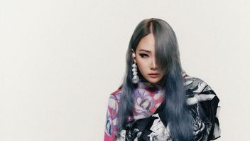 CL Tunda Perilisan Album <i>ALPHA</i> ke Tahun Depan