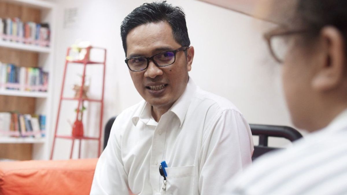 Former KPK Spokesperson Febri Diansyah: Whistleblower, Moreover, Corruption Cases Should Be Protected