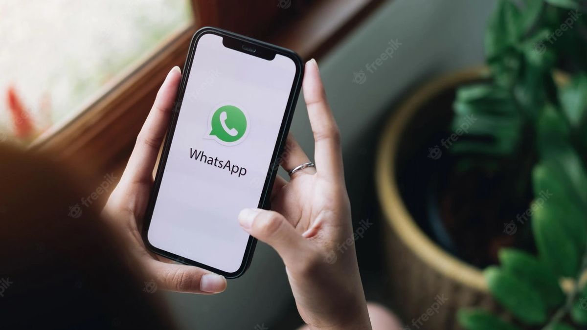 حذار ، لا تنقر فقط! وضع سرقة الرصيد عبر رابط WhatsApp في ارتفاع في Cilacap