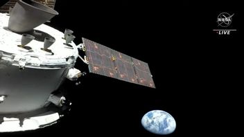 Pesawat Orion Selfie dengan Bumi Saat Menuju ke Bulan