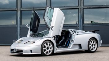 Un super rare bugatti EB110 qui pourrait coûter 45 milliards de roupies aux enchères