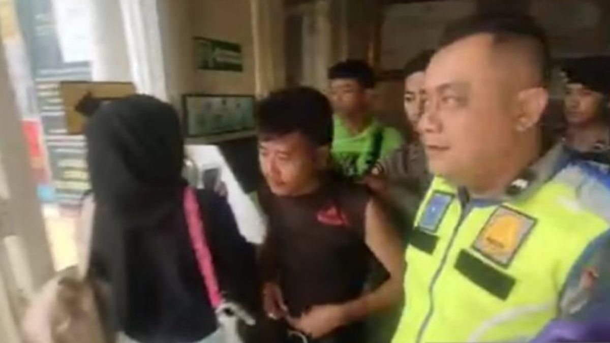 Pengamen Penganiaya Passenger Angkot In Sukabumi Arrested, Arguing Because The Victim's Belongings Were Occupied