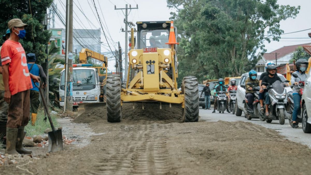 Pemko Medan Anggarkan Rp612 miliar untuk Perbaikan Jalan, Bobby Nasution: Biar Medan Tanpa Lubang