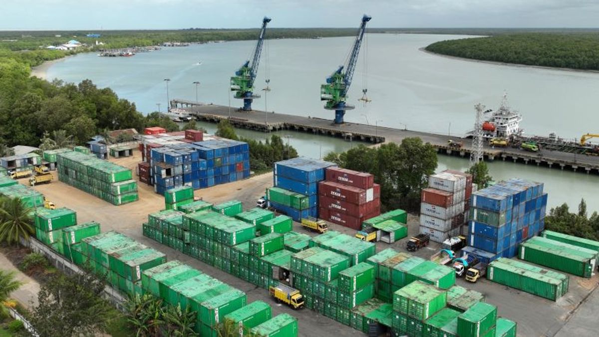 Pelindo assure que le démantèlement du port de Merauke se passe malgré la démonstration des travailleurs