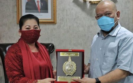 Koleksi Ratusan Keris Pusaka, LaNyalla Dapat Gelar Pangeran Hardonagoro