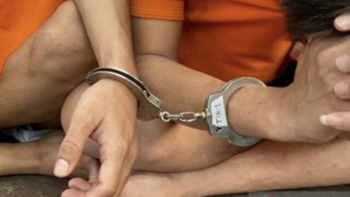 Un enfant déraciné, un étudiant d’origine de Banten arrêté