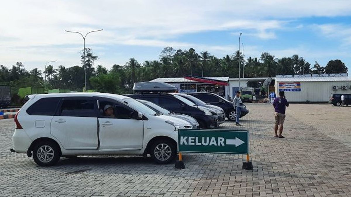 Police Urge Travelers To Take Advantage Of Rest Areas To Prevent Build-up At Bakauheni Port