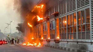 Dampak Kebakaran Halte TransJakarta: Naik Motor dari Gatot Subroto ke Tendean Capai 45 Menit