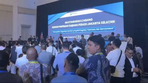 Musyawarah Peradi Jaksel Diwarnai Kericuhan, Peserta Kecewa Dilarang Masuk Gedung