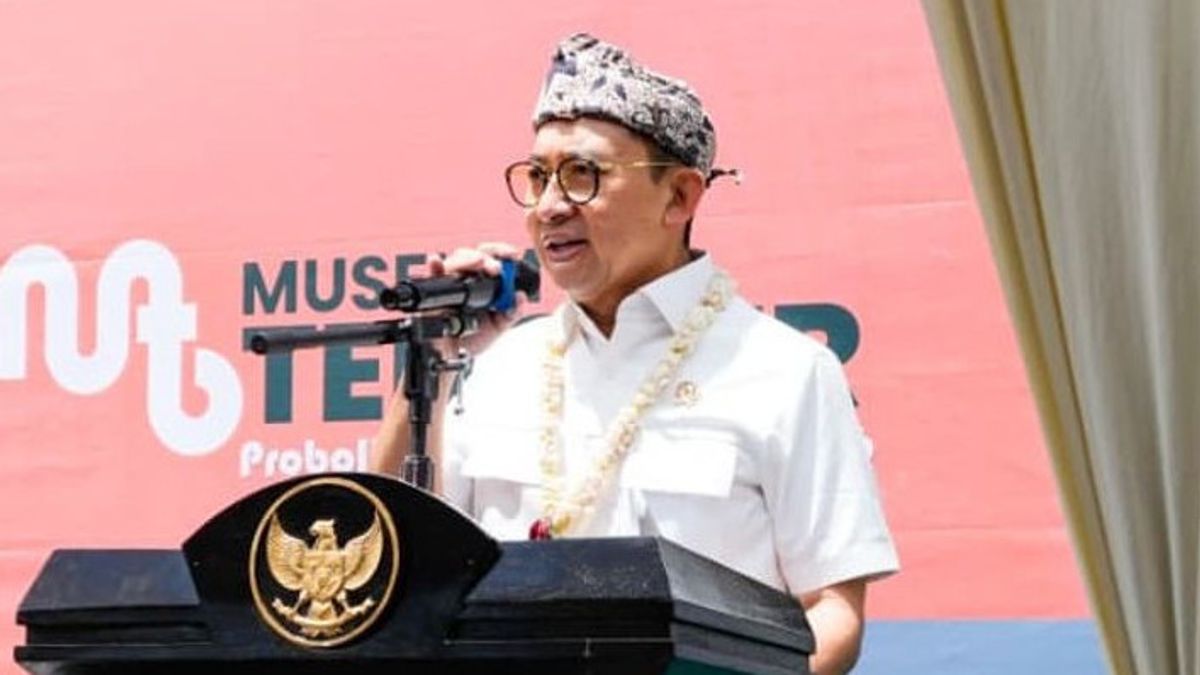 文化大臣はイスラエルの攻撃を非難し、レバノン紛争のさなかに文化遺産の脅威を指摘