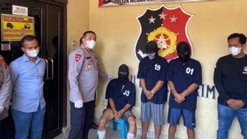 Des Voleurs Font Une Descente Dans Des Maisons De Police à Medan, Senpi Est également Volé