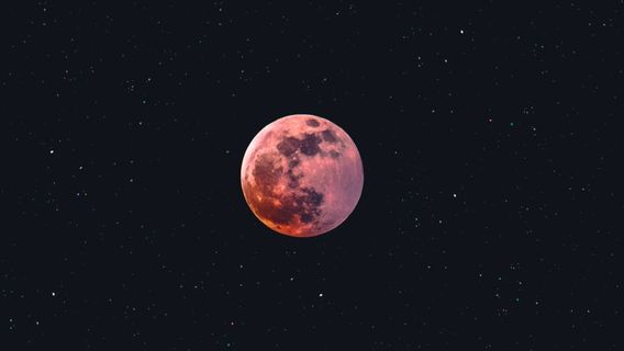 Phénomène Eclipse, Super Blood Moon On Vesak Celebration Night