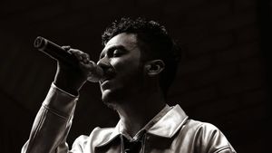Aziz Hedra Prepares A Surprise Through The Latest Single After The Album Lesson Learned