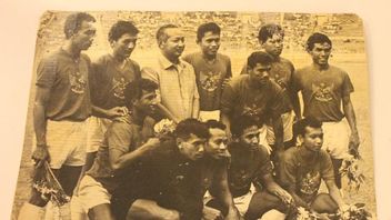 Presidential Cup Football Tournament Suharto Have Held, November 4, 1974