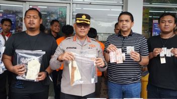 Polisi Ringkus 2 Perampok Minimarket di Bekasi