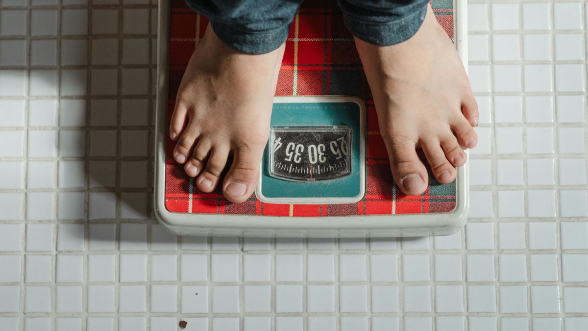 비만을 과소평가하지 마십시오. 비만의 영향은 혈압을 저하시키고 심장병을 유발할 수 있습니다.