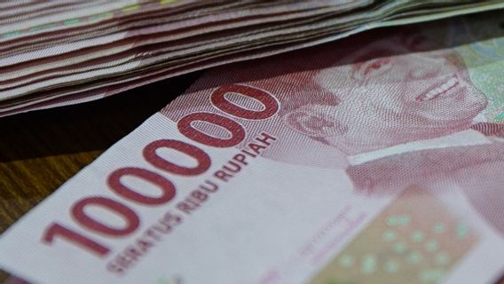 Rupiah Closed Thinly Increasing 0.05 Percent On Wednesday To Rp14,083 Per US Dollar