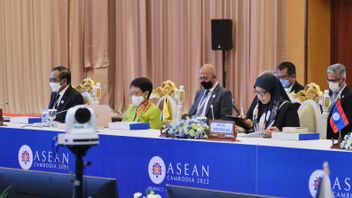 إندونيسيا تشجع على وضع آفاق بحرية لرابطة أمم جنوب شرق آسيا ووزير الخارجية ريتنو: التعاون البحري يجب أن يتوحد