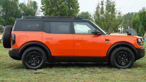 SUV Ikonis Ford Bronco Versi BEV dan EREV Mulai Dijual di China, Intip Spesifikasinya