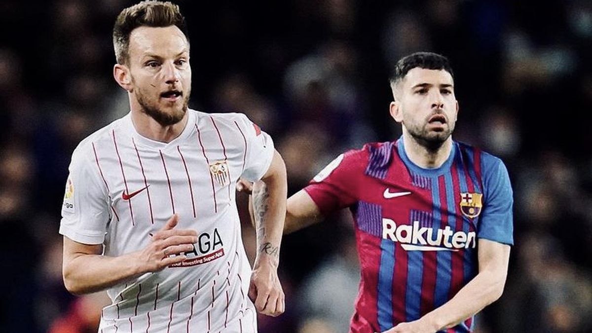 Appearing At Camp Nou Bela Sevilla Faces Barca, Rakitic Even Comes Home Almost Naked