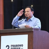 普拉博沃·亚金在佐科威的支持下赢得总统大选