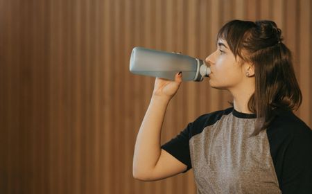 Waspada, Botol Minum Mengandung Lebih Banyak Kuman Dibandingkan Dudukan Toilet