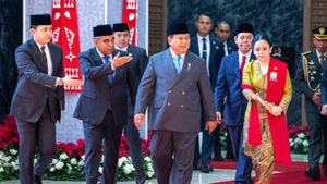 Bayangkan Perempuan dan Laki-Laki Berbagi Kuasa, Puan Nyanyikan Imagine John Lennon di Depan Prabowo