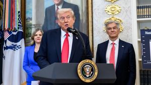 Berseteru dengan Presiden Kolombia soal Narkoba, Trump Ancam Naikkan Tarif