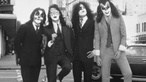 Kiss Akan Menerima Penghargaan Kennedy Center Tahun Ini dari Presiden Donald Trump